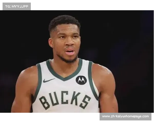 字母哥扬尼斯·阿德托昆博展现惊人内线统治力成为NBA新霸主 字母哥扬尼斯·阿德托昆博展现惊人内线统治力成为NBA新霸主